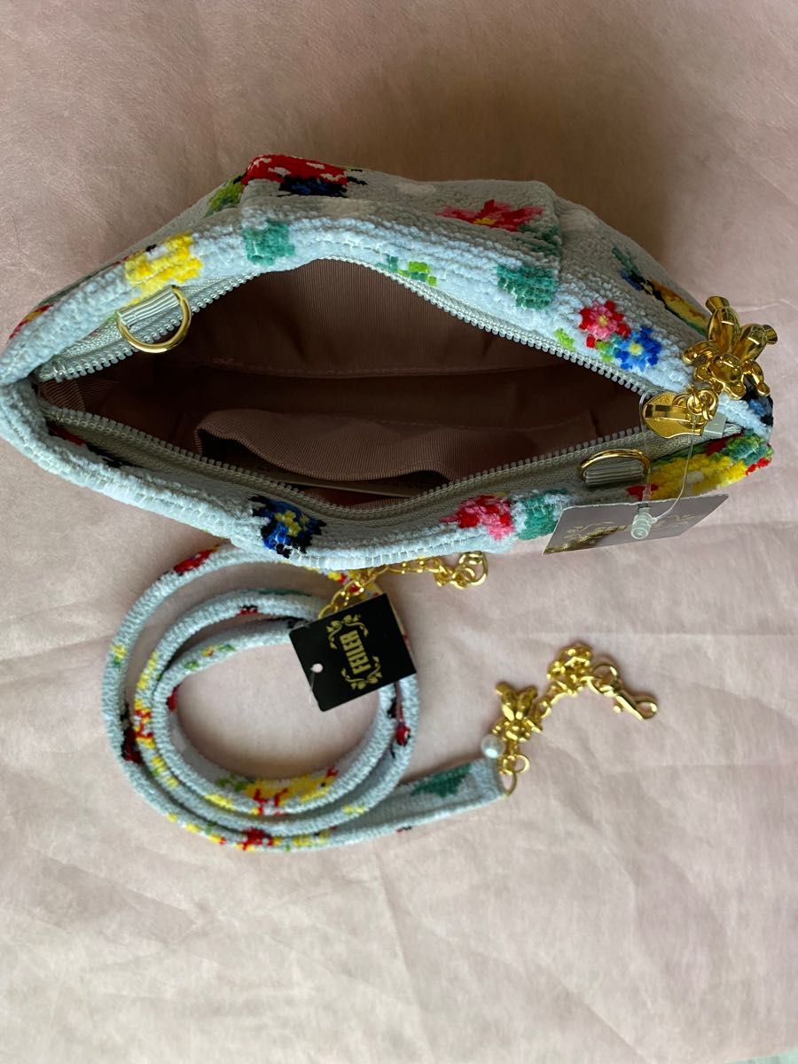 FEILER フェイラー ハイジドット ポーチ & ショルダーストラップ