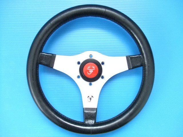 Yahoo!オークション - 当時物 中古 アバルト 32パイ ステアリング ハン