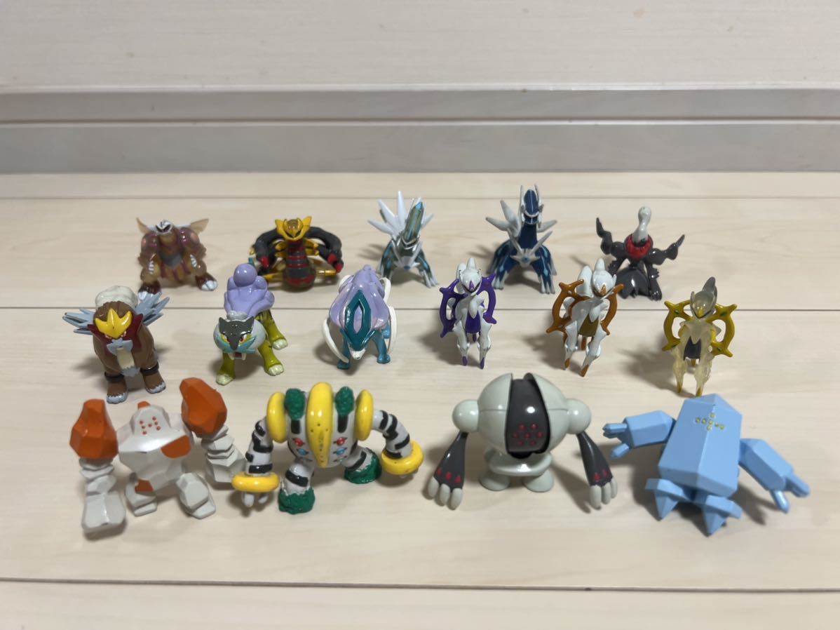 モンコレまとめ売り 110体2004〜 その他フィギュア 最終値下 モンコレ