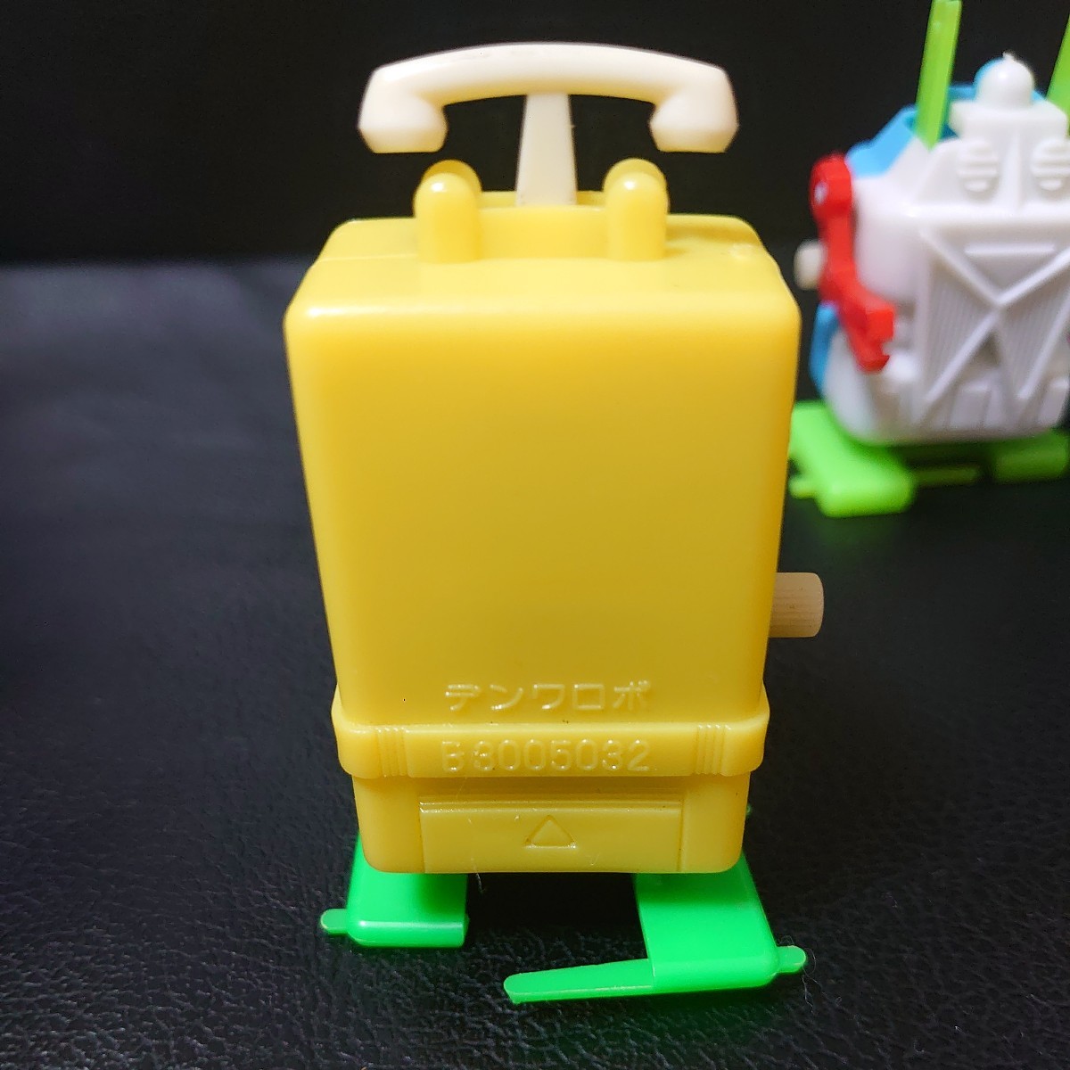 グリコおまけ キャタピラー 黄色