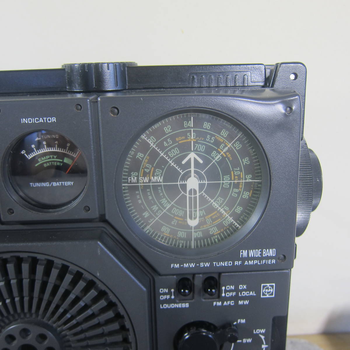 National クーガno 7 RF-877 FM/MW/SW3バンド 電源表示付 AC/DC