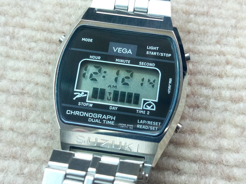 極美品 シチズンCITIZEN ベガVEGA スズキSUZUKIコラボ デジタルメンズ