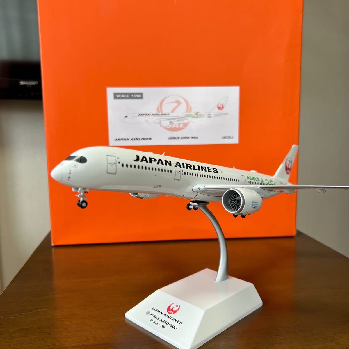 日本航空(JAL) A350-900 3号機緑ジェット1/200 モデルプレーン｜Yahoo