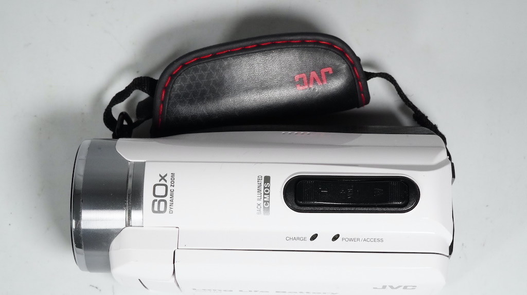 動作確認OKJVC Everio エブリオ GZ-F117-W JVC EVERIOエブリオ 動作