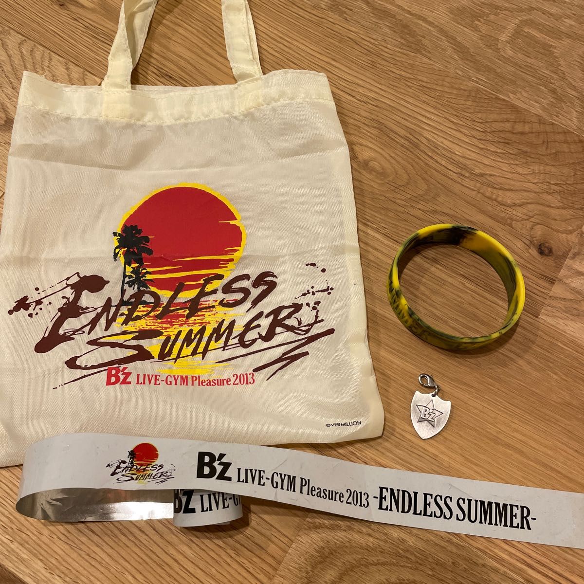 B'z LIVE pleasure 2013 endless summer グッズ 銀テープ ミニトート