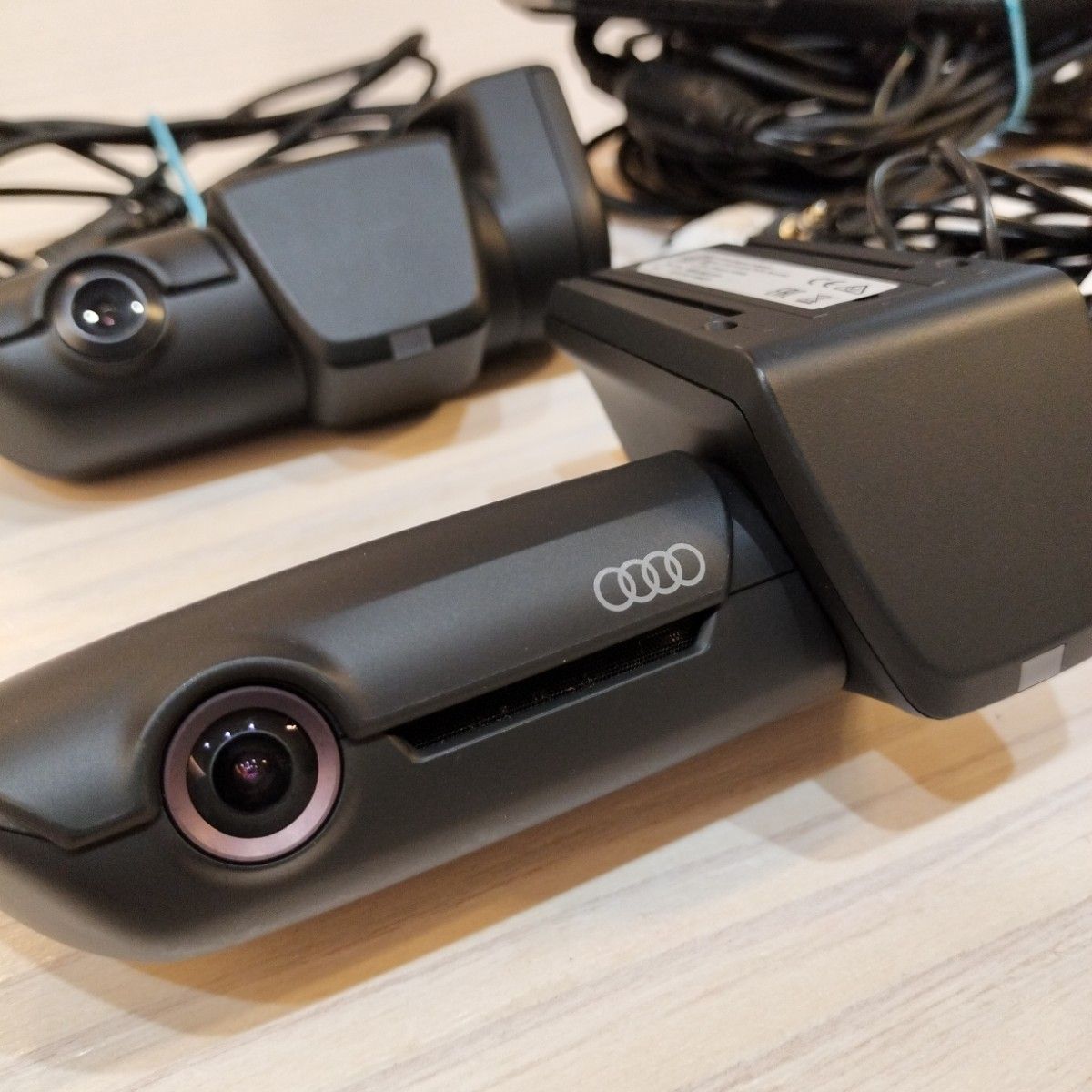 Audi アウディ UTR 純正 ドライブレコーダー 前後カメラ 即日発送