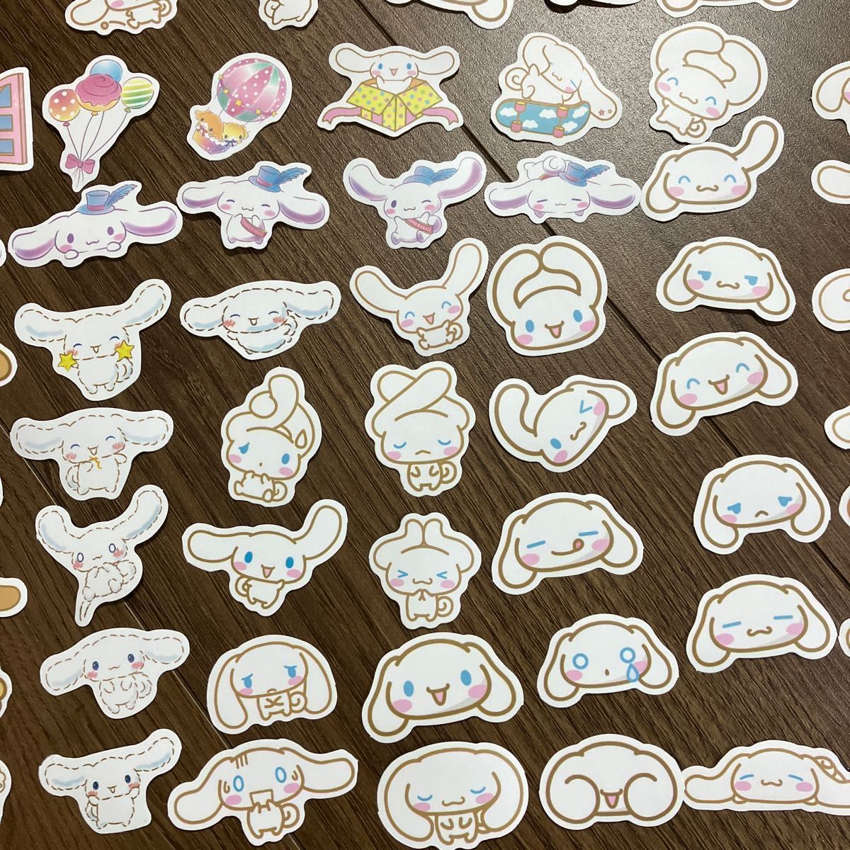 サンリオ シナモン フレークシール｜Yahoo!フリマ（旧PayPayフリマ）