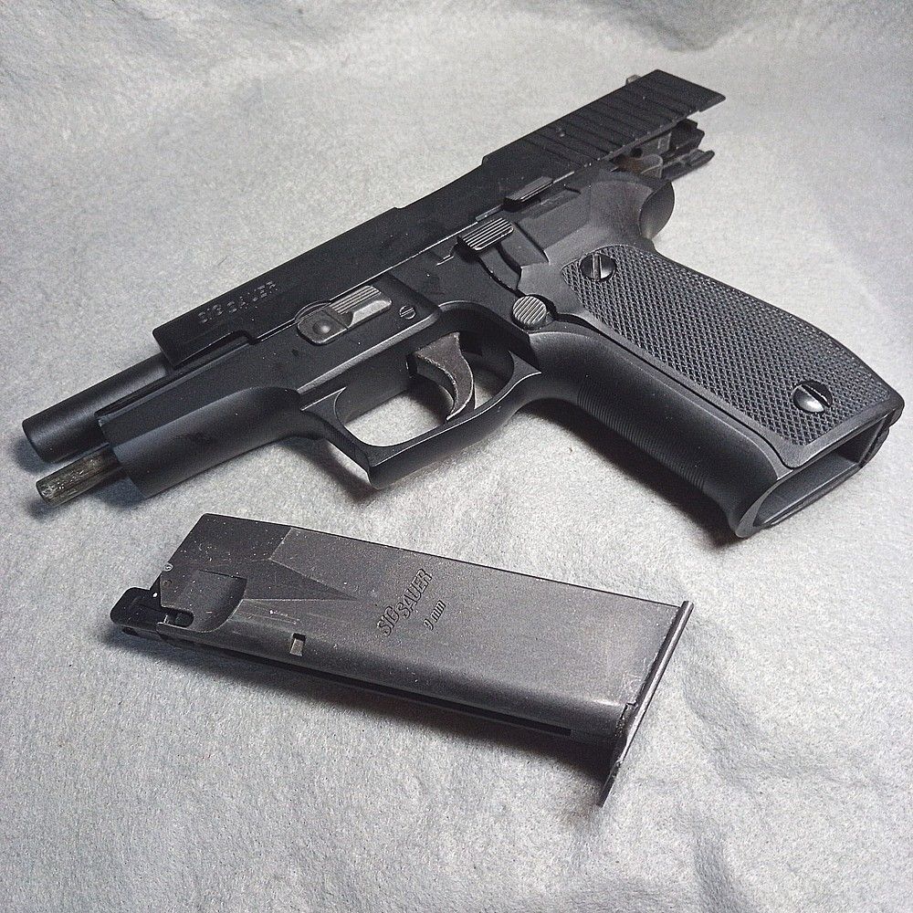 東京マルイ P226 ガスブローバック 初期型仕様｜Yahoo!フリマ（旧