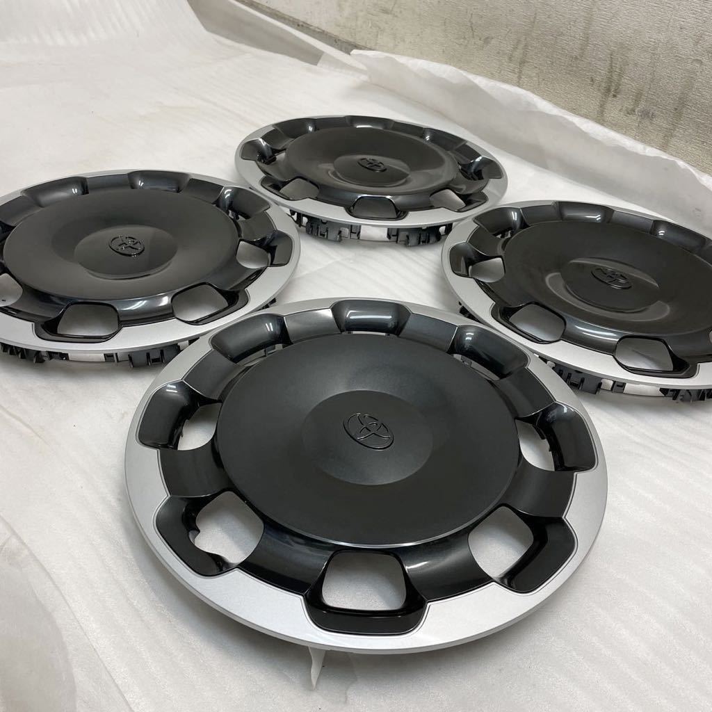 ほぼ新車外し 新型10系シエンタ トヨタ純正 15インチ スチールホイール