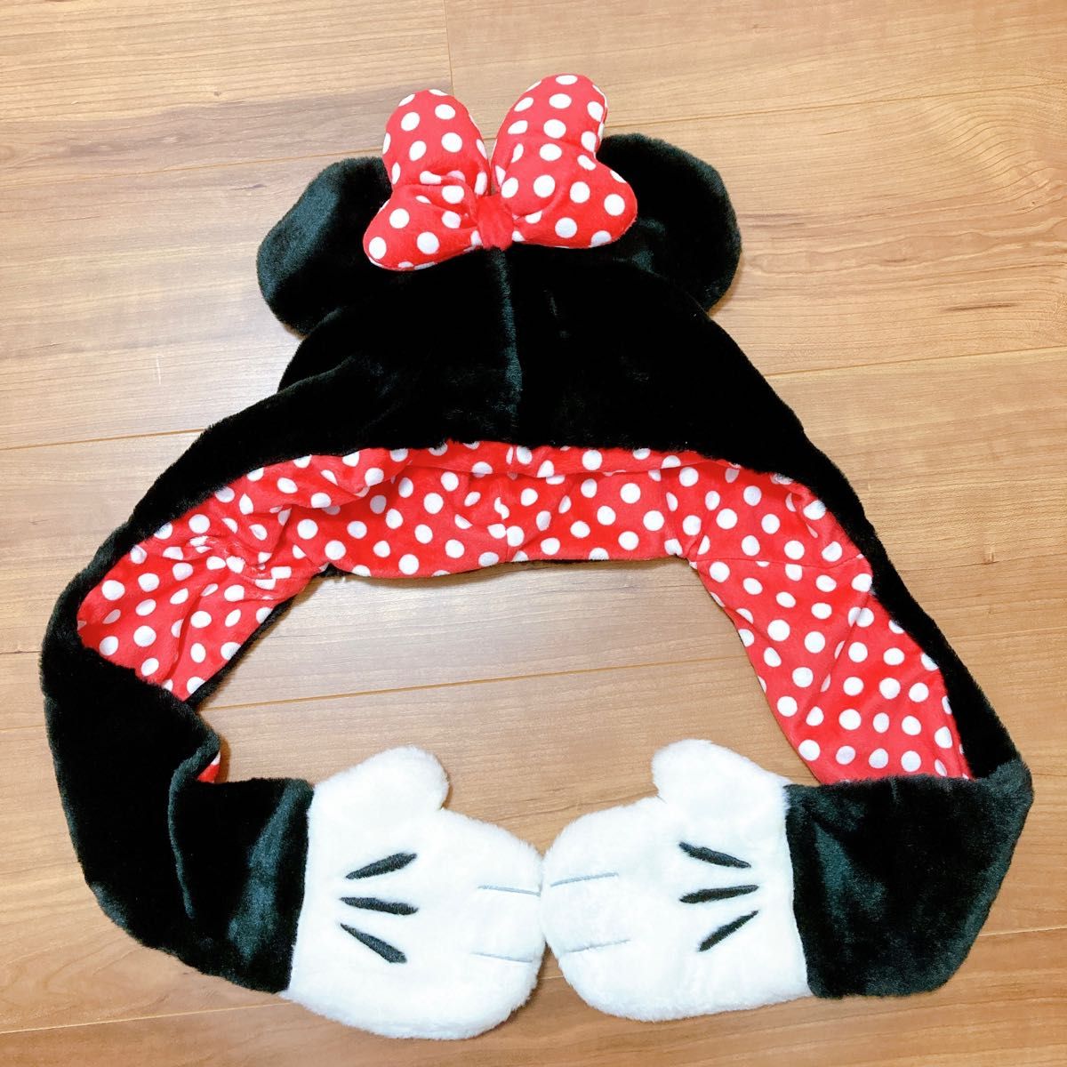 美品〕ディズニー ミニー マフラー ファンキャップ 帽子 防寒 フード