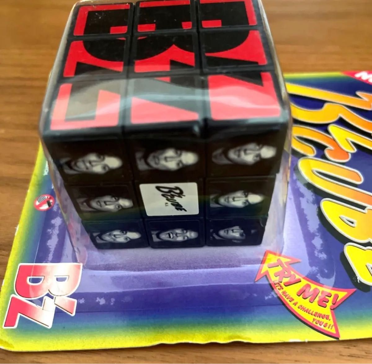 B'Z DVDと非売品ルービックキューブ B'Z DVDと非売品ルービック