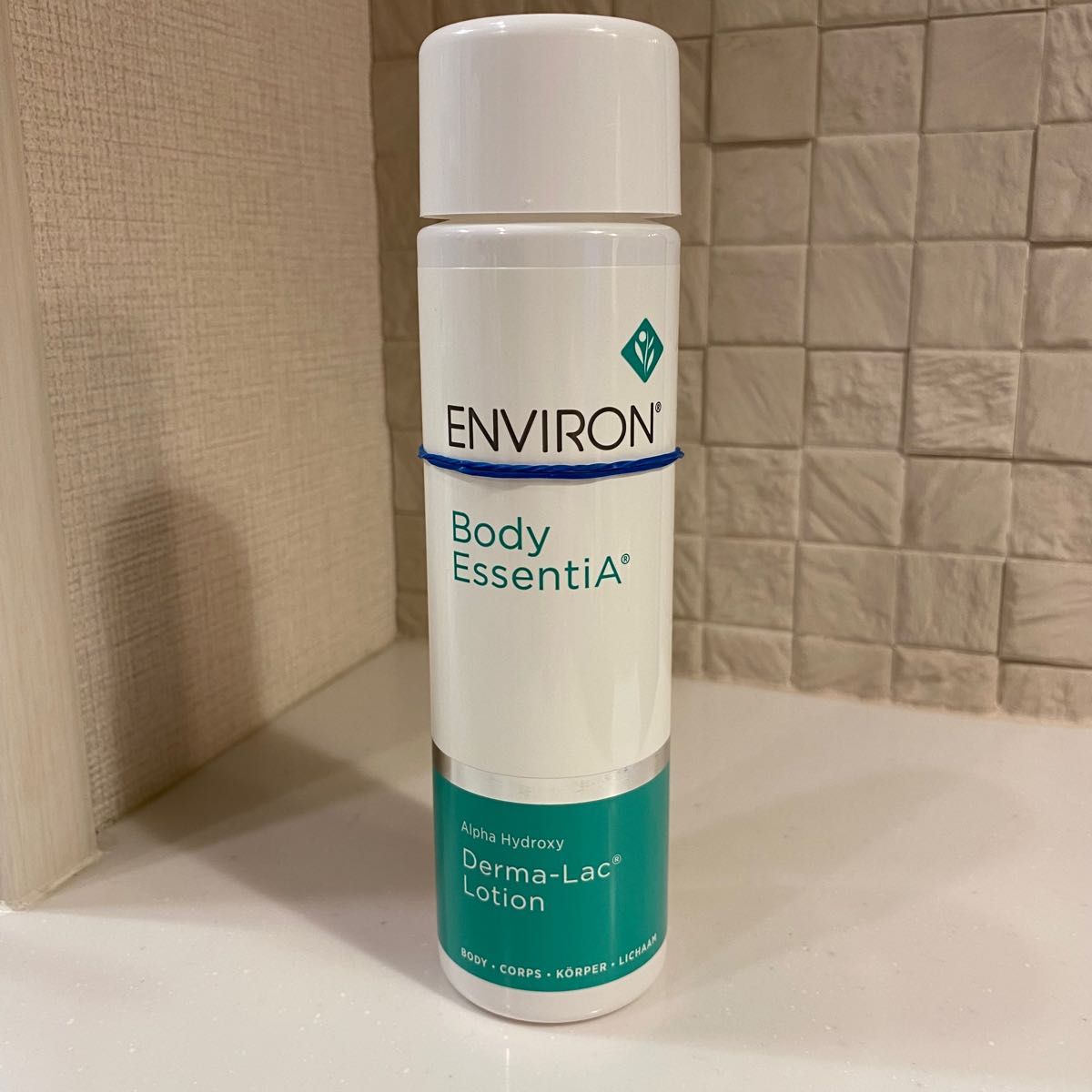 華子】ダーマラックローション 200ml 大容量 ENVIORN 2024 エンビロン