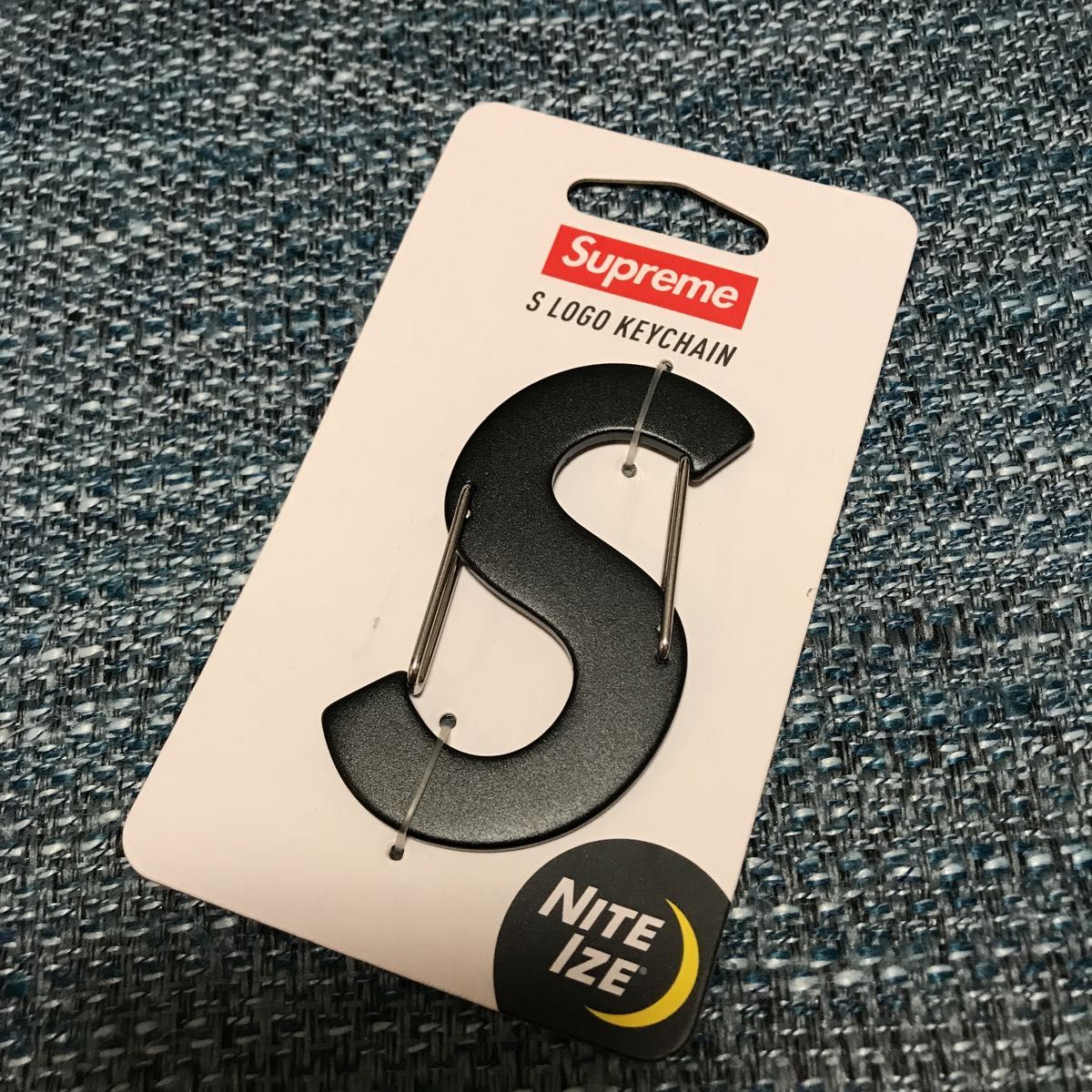 Supreme 21FW Nite Ize S Logo Keychain Black シュプリーム カラビナ