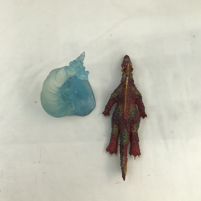 Yahoo!オークション - 特撮大百科 恐龍怪獣 チタノザウルス 水中形態