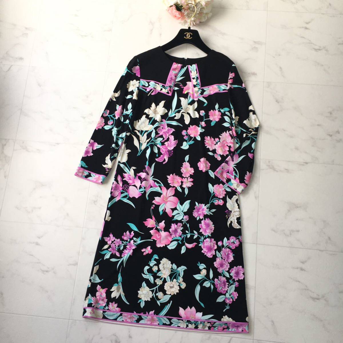 美品 LEONARD レオナール カンカン 花柄 ストレッチ ワンピース 送料