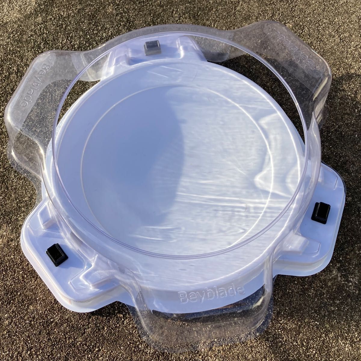 ベイブレード スタジアム バースト X メタルファイト 白 ホワイト