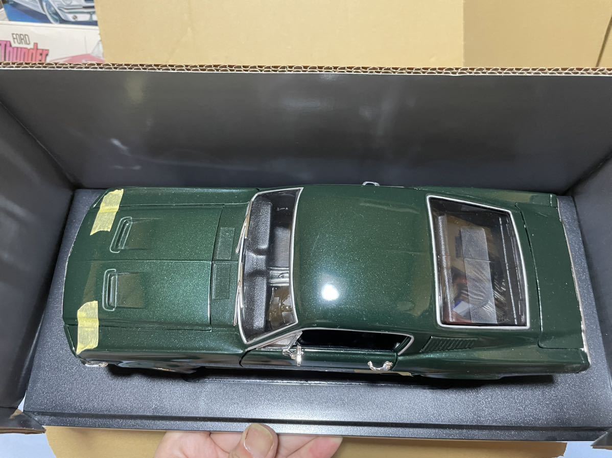 Yahoo!オークション - 2台セット オートアート1/18ミニカー 映画ブリ