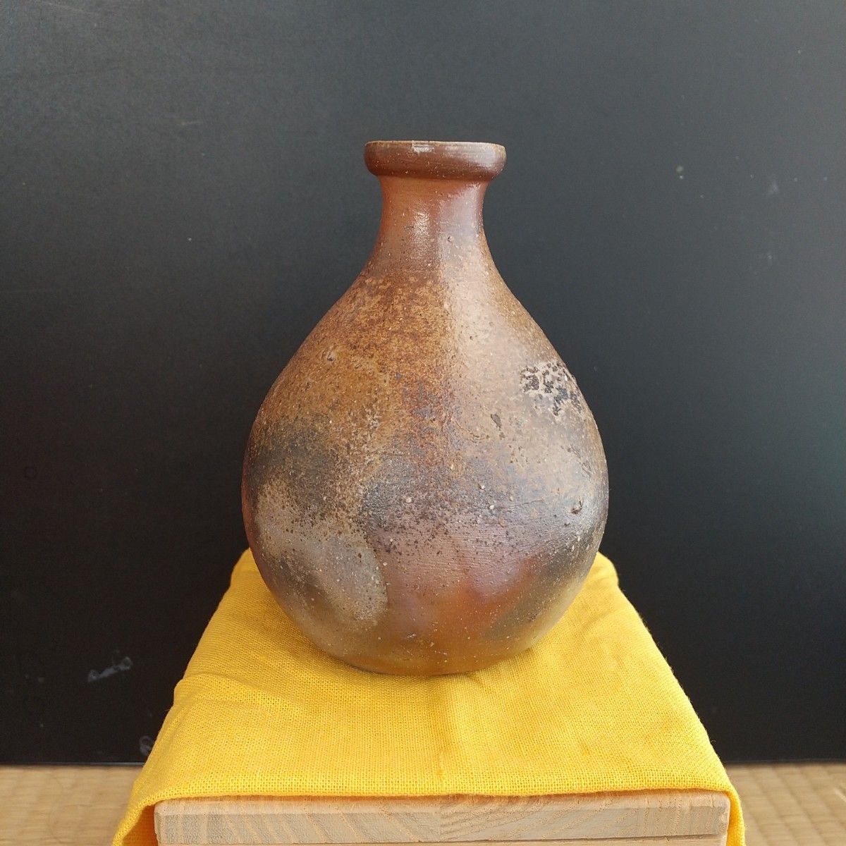 人間国宝 伊勢崎淳 備前徳利 共箱 共布 栞 酒器 備前焼｜Yahoo!フリマ