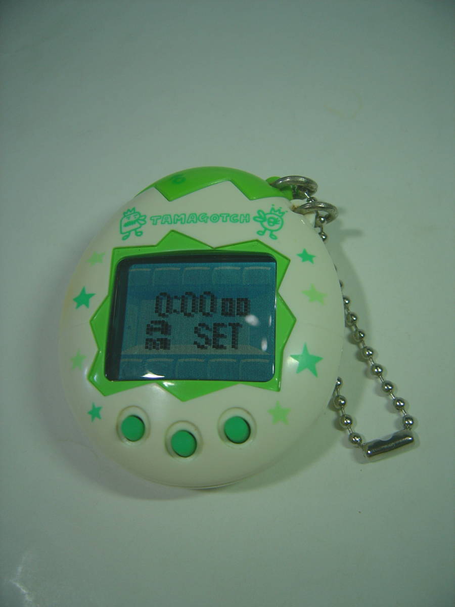 Yahoo!オークション - 作動・機能OK たまごっち オスっち 白＆緑 育成