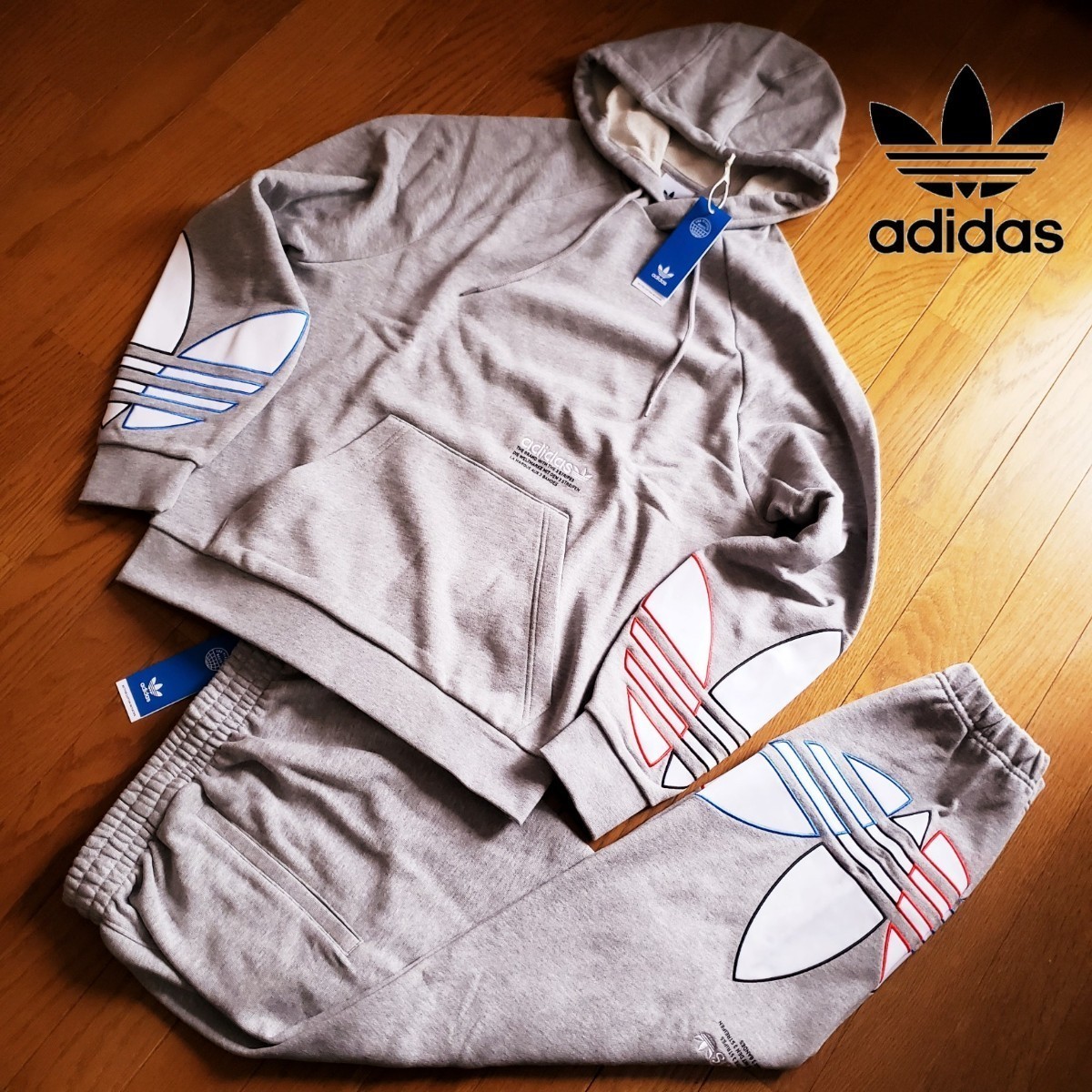 新品】adidas Originals トリコロール セットアップ M パーカー
