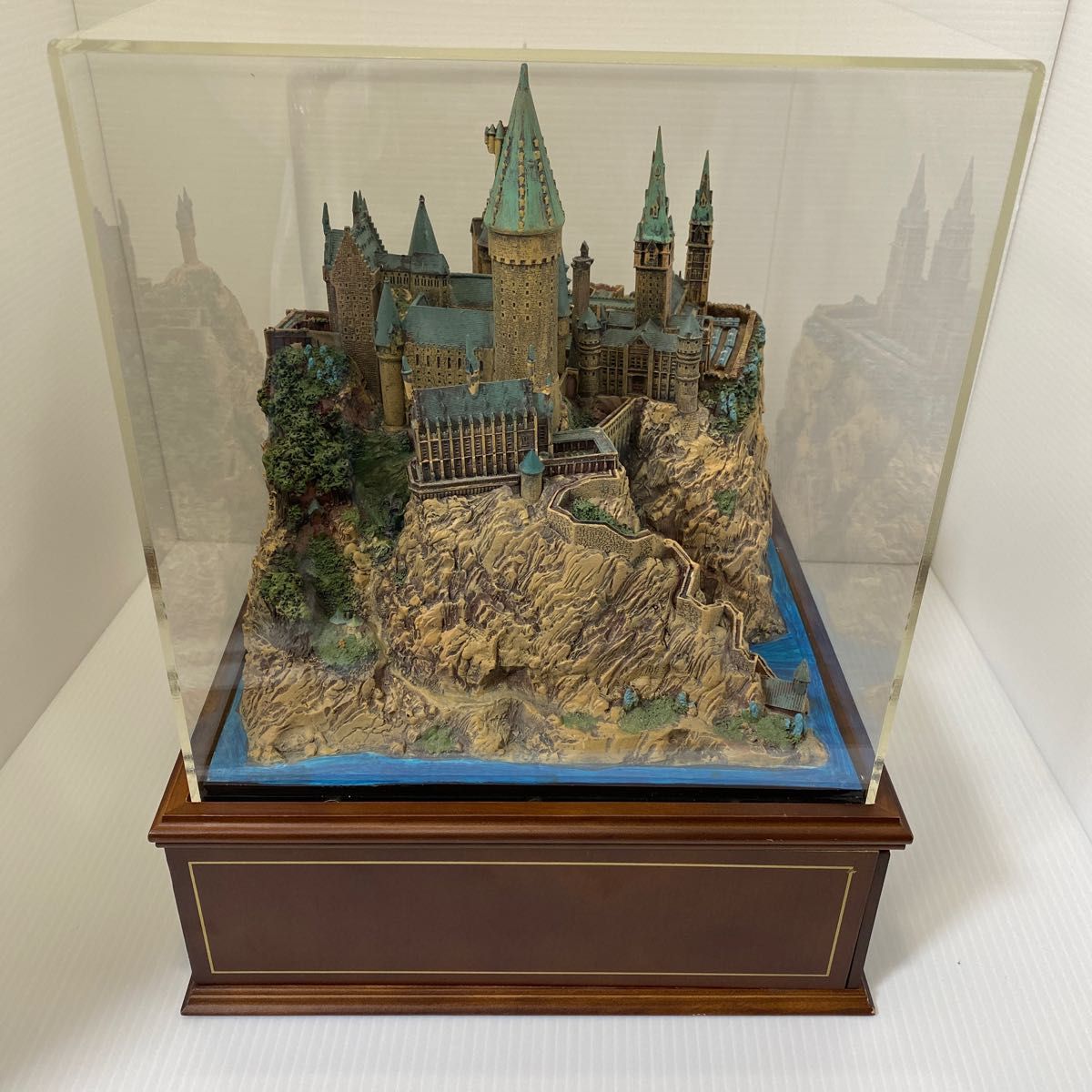 希少】ハリーポッター ホグワーツ城 ジオラマ スタチュー｜Yahoo