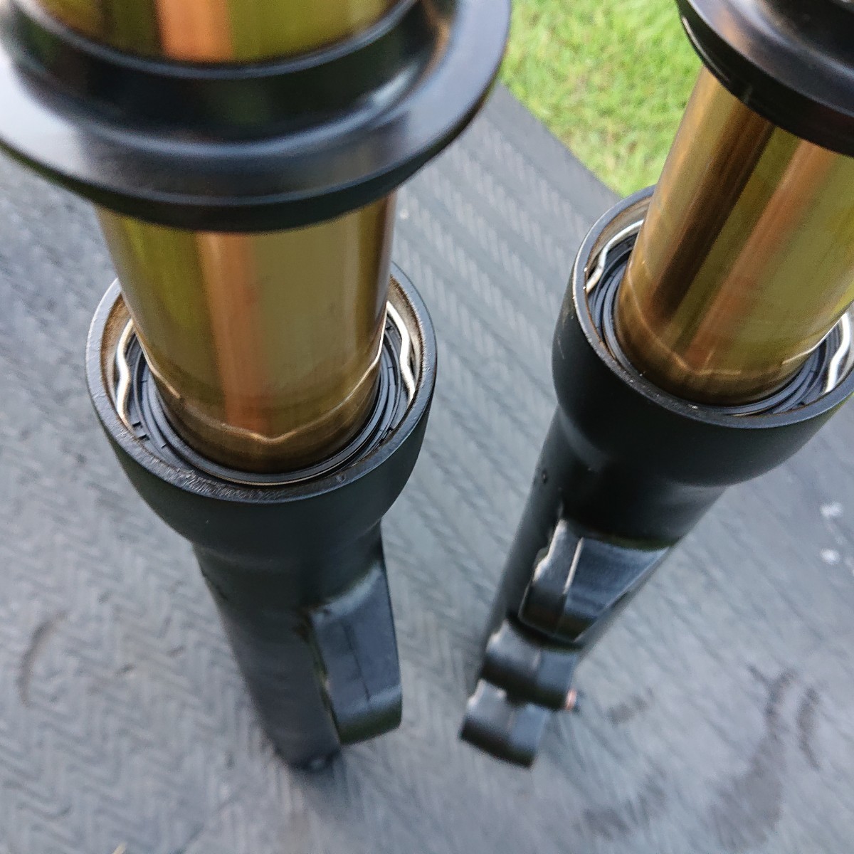 バリオス2 OH済 フロントフォーク 新品ゴールドインナーチューブ