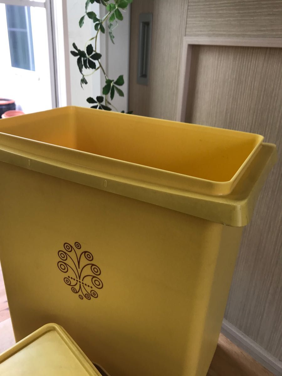 まとめて2点】タッパーウェア保存容器 10キロキーパー 米びつ 全国送料