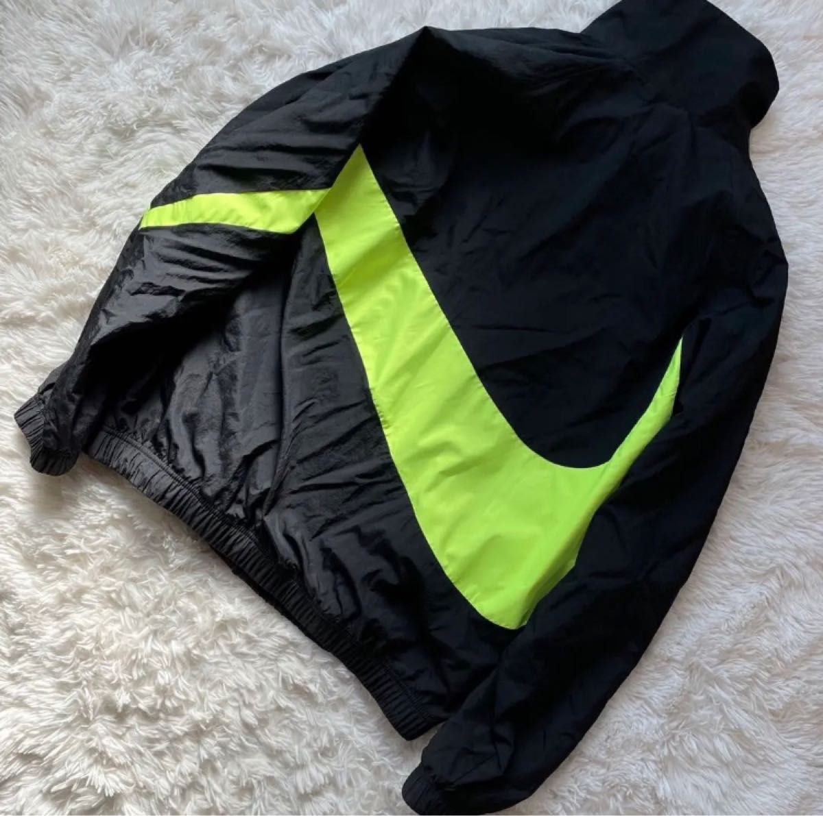 アトモス 別注 NIKE ナイキ コラボ SWOOSH JACKET ネオンイエロー