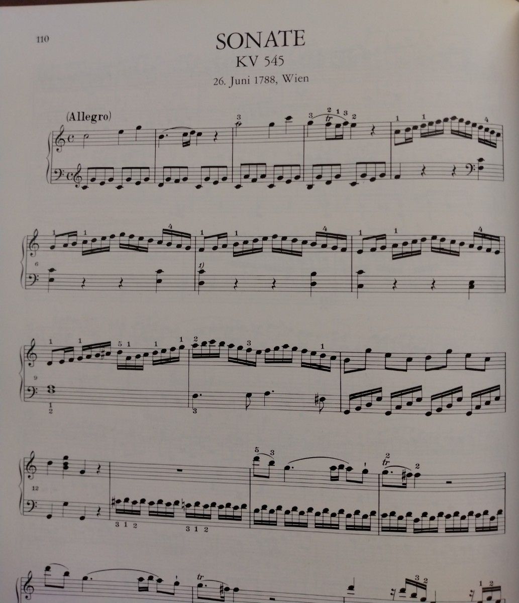 ウィーン原典版 モーツァルト ピアノソナタ集1 2 音楽之友社 楽譜
