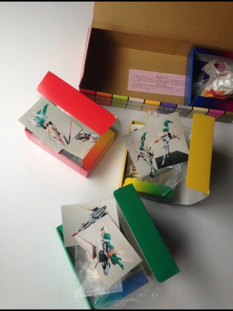 Yahoo!オークション - 村上隆 S.M.P.Ko2 STRIKES BACK 海洋堂 Takashi