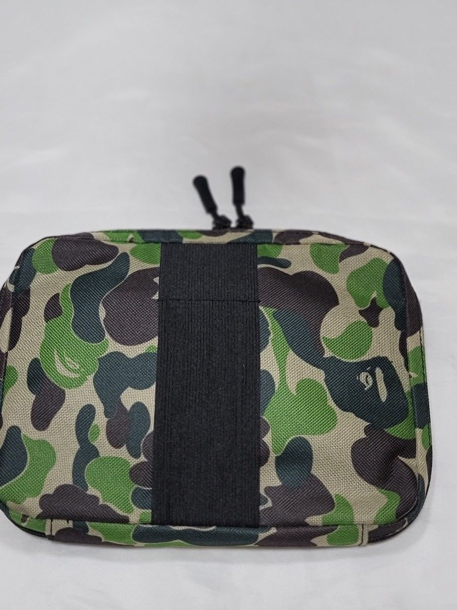 稀少 A BATHING APE (ア ベイシングエイプ) CAMO 小物入れ ポーチ