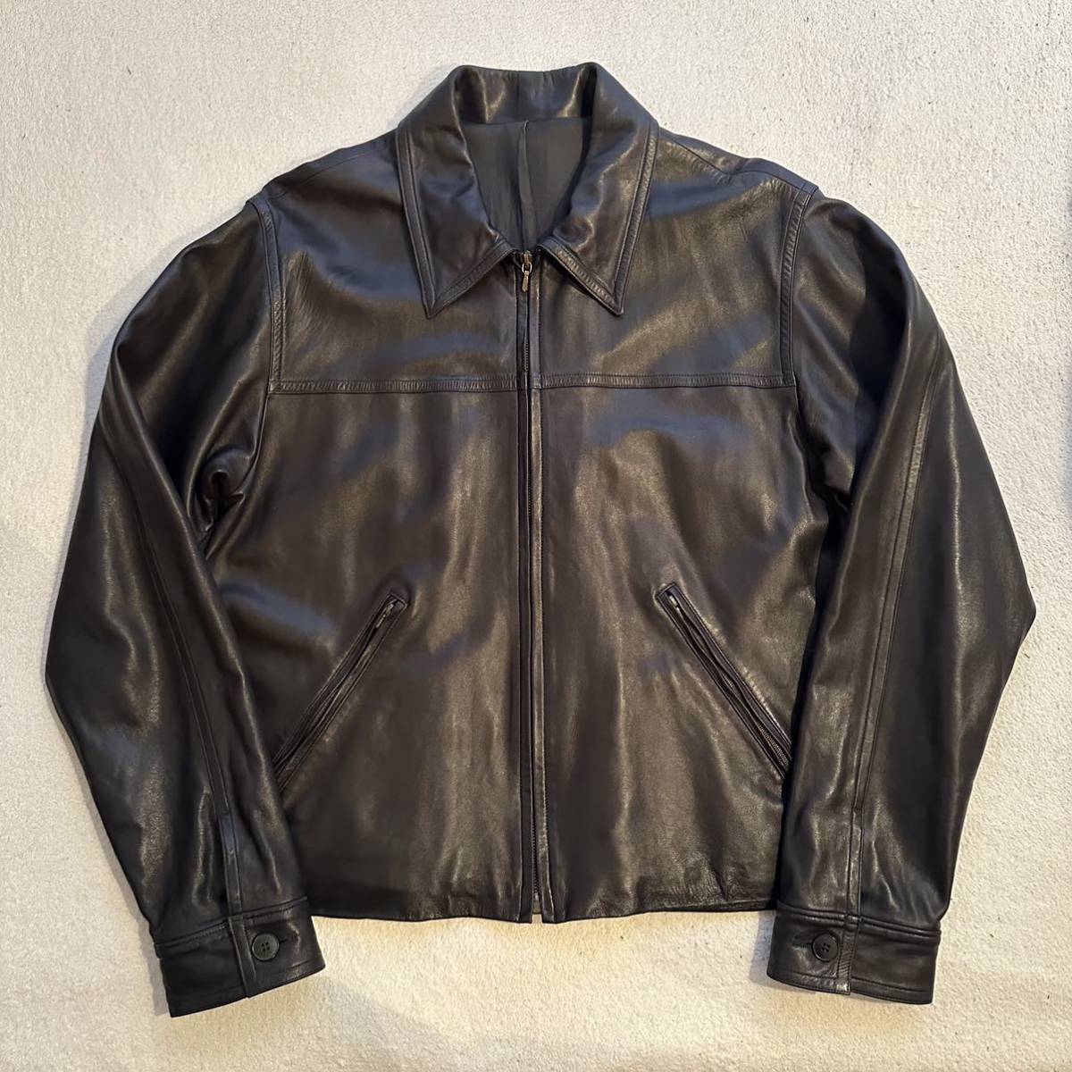 アニエスベー レザー ジャケット ブルゾン 黒 ブラック フランス製