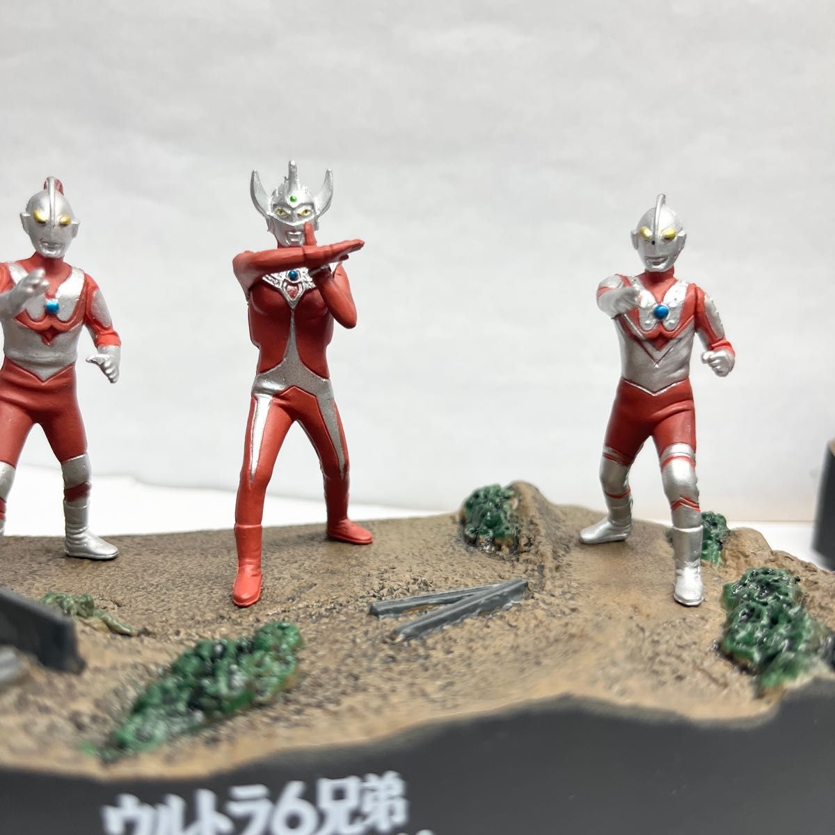 ウルトラ怪獣戯画 ウルトラ兄弟激闘史IV ウルトラ6兄弟最後の日