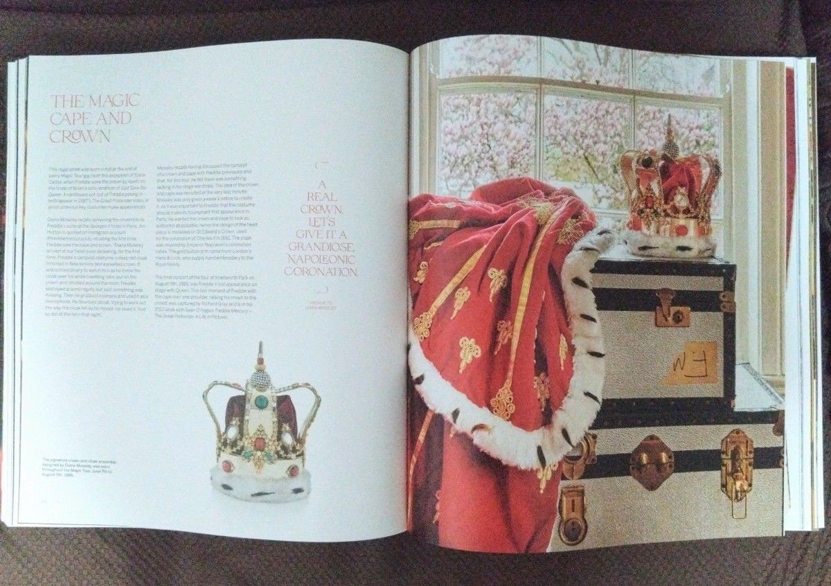 フレディマーキュリー サザビーズオークション 公式カタログ A WORLD