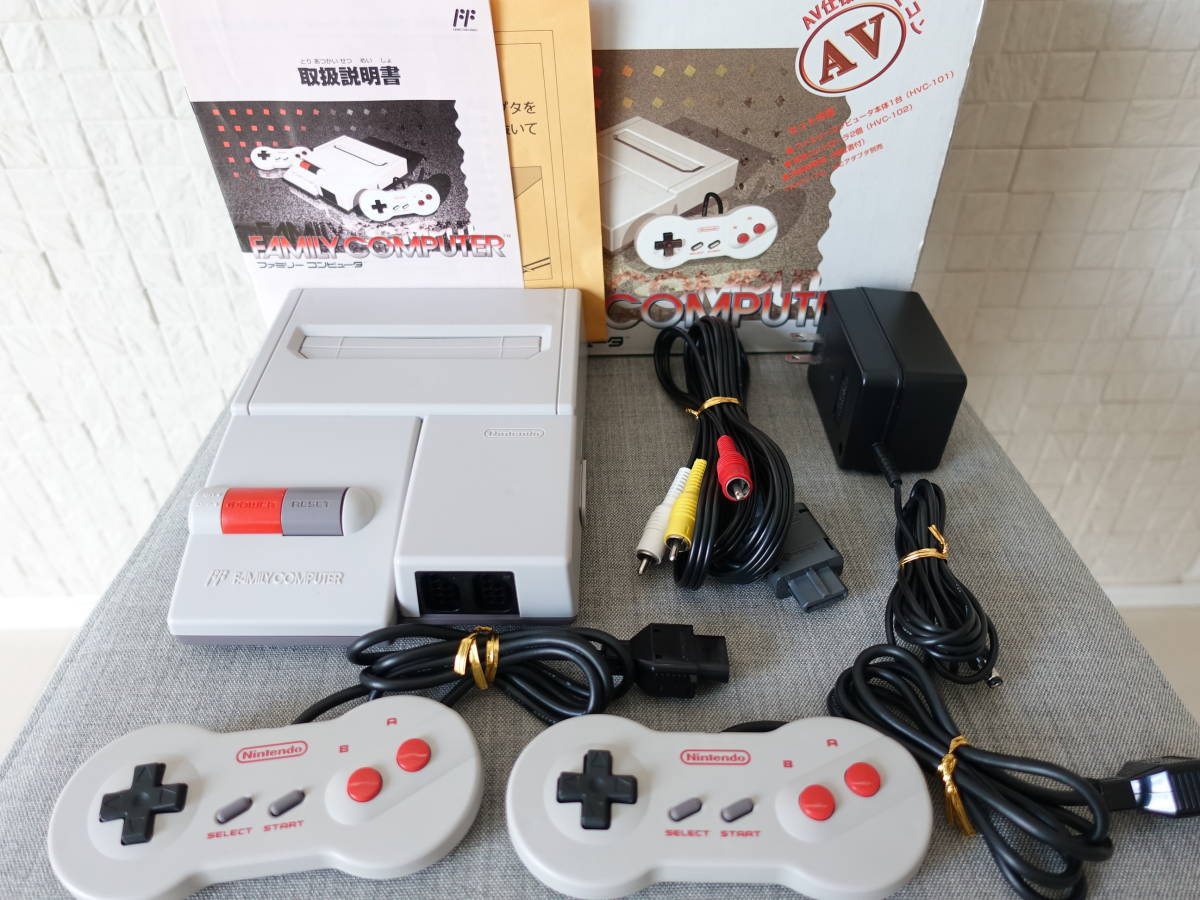 Yahoo!オークション - 美品 任天堂 ニューファミコン 本体一式 付属品
