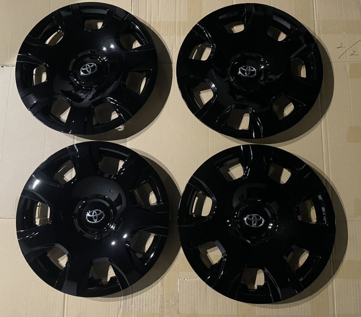 ハイエース 200系 ホイールキャップ 純正ホイール 新車外し TOYOTA