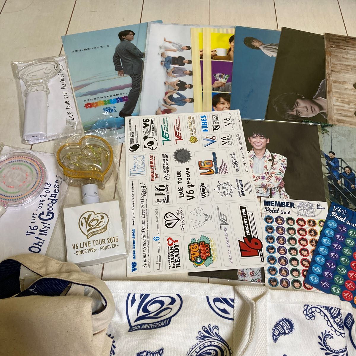V6 グッズまとめ売り｜Yahoo!フリマ（旧PayPayフリマ）