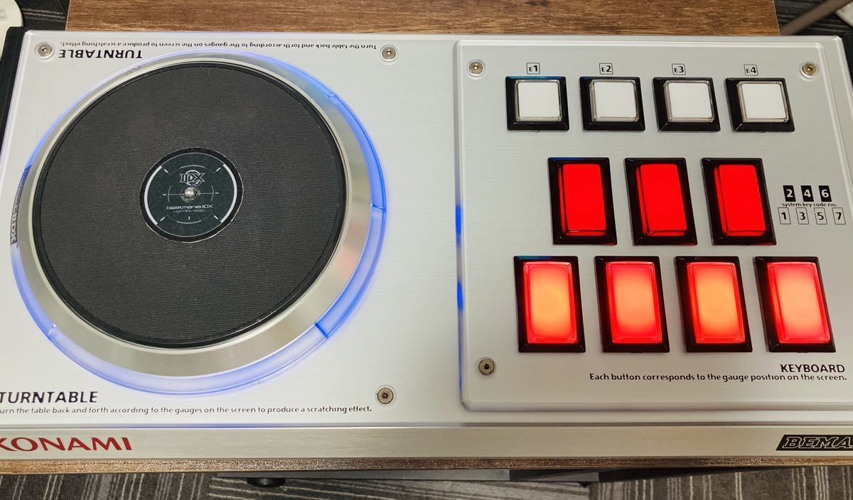 ビートマニアIIDX 専用コントローラー プレミアムモデル 三和ボタン