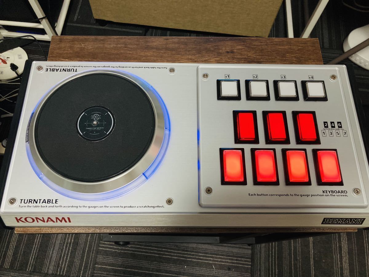 ビートマニアIIDX 専用コントローラー プレミアムモデル 三和ボタン