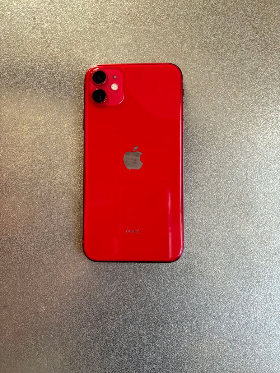美品】iPhone 11 RED 64 GB SIMロック解除済み 付属品新品未使用 iFace