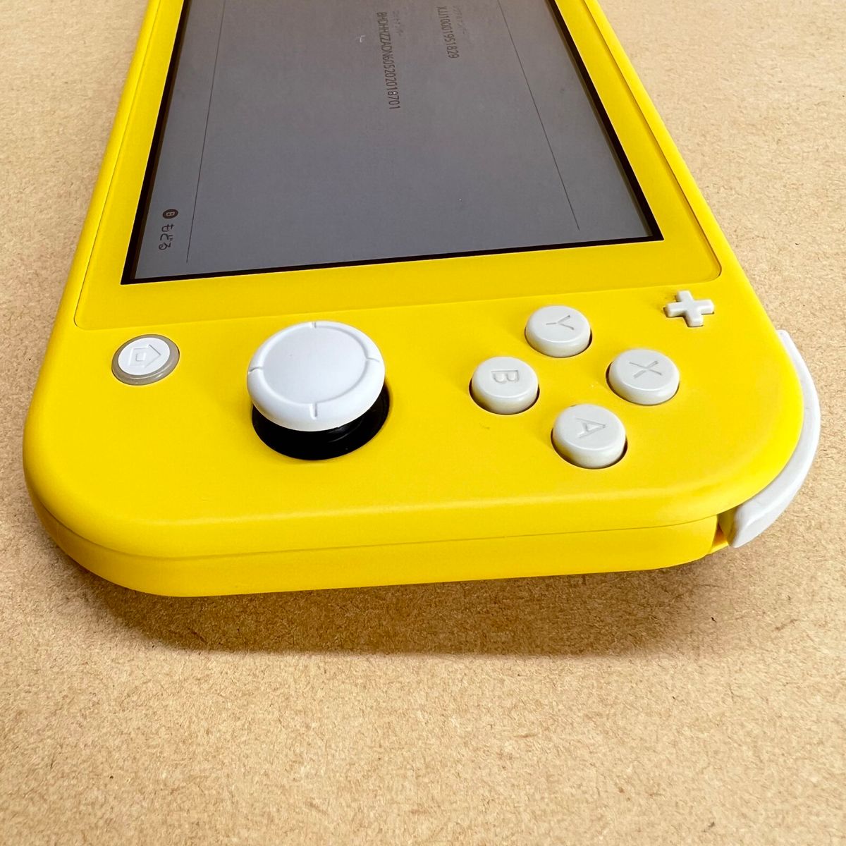 Switch》スイッチライト イエロー 2019年製造《スティック新品