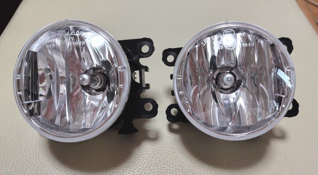 スズキ純正 フォグランプ 新車外し｜Yahoo!フリマ（旧PayPayフリマ）
