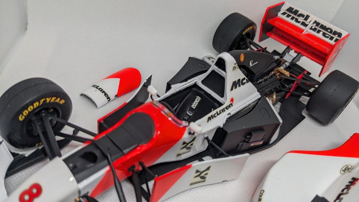 マクラーレン MP4/8.MP4/9 中古ボディ マクラーレン MP4/8.MP4/9