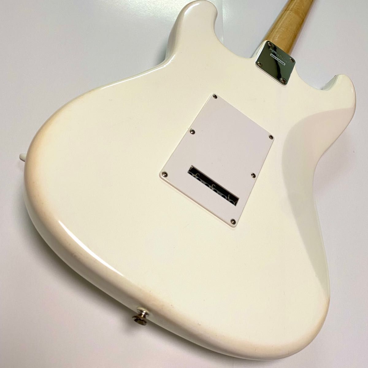 人気モデル Fernandes フェルナンデス ストラトタイプ LE-1Z エレキ