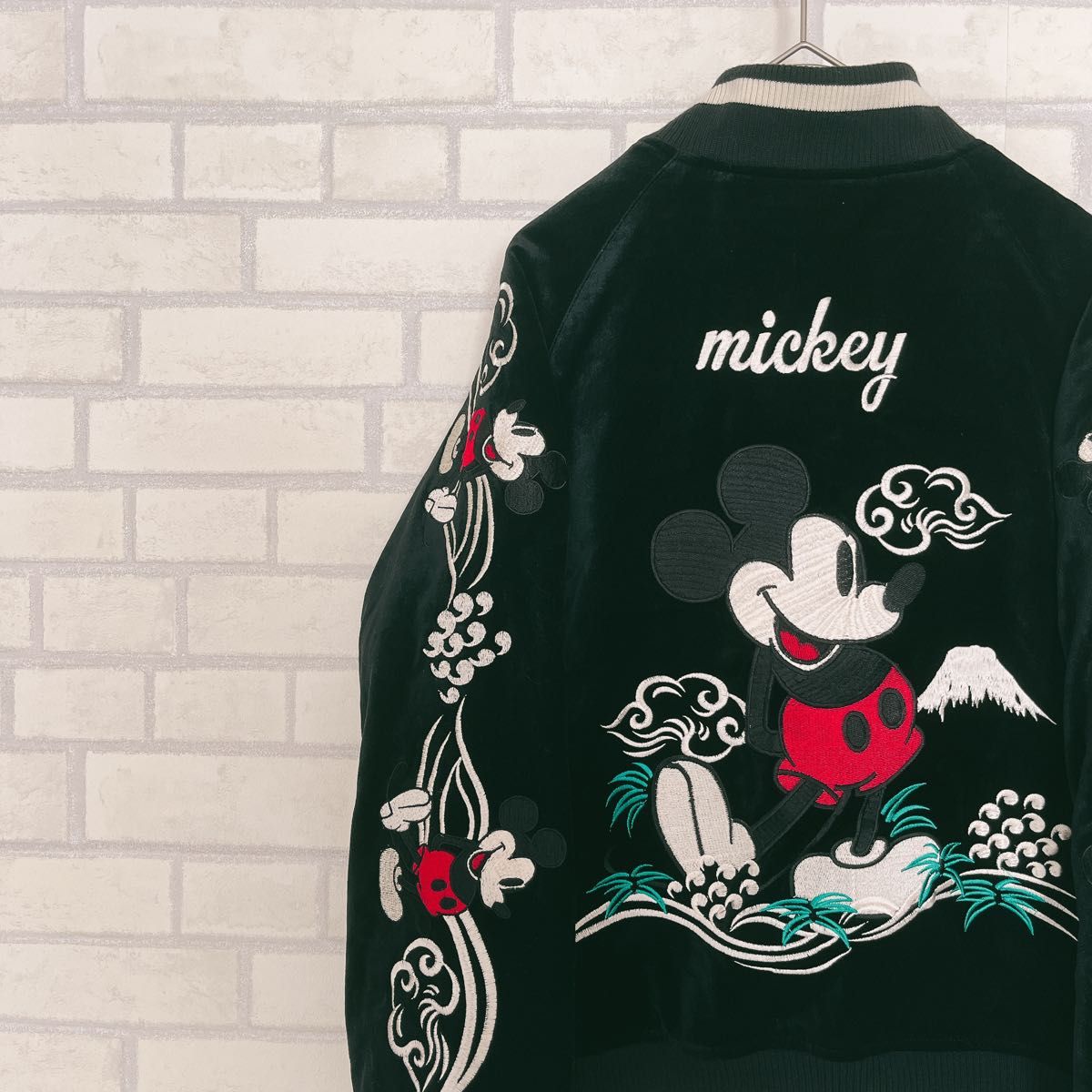 Disney ミッキーリバーシブル スカジャン 刺繍 スーベニアジャケット