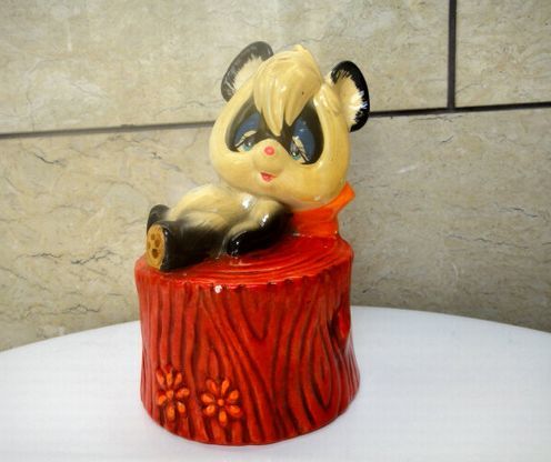 サンリオレトロパンダ貯金箱陶器製ホールマーク