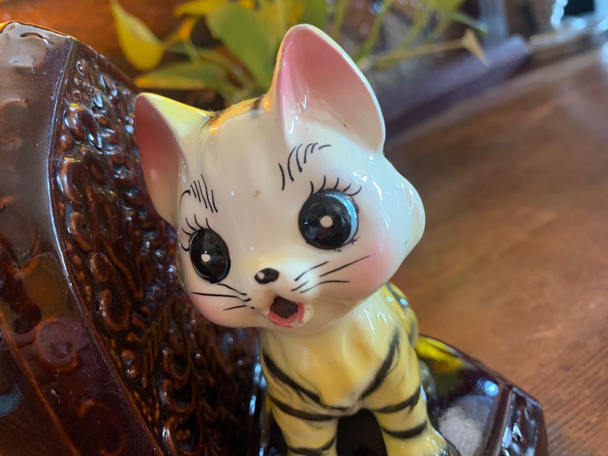 昭和レトロ レトロポップ ネコ 猫 陶器 当時もの 人形 置物 ビンテージ