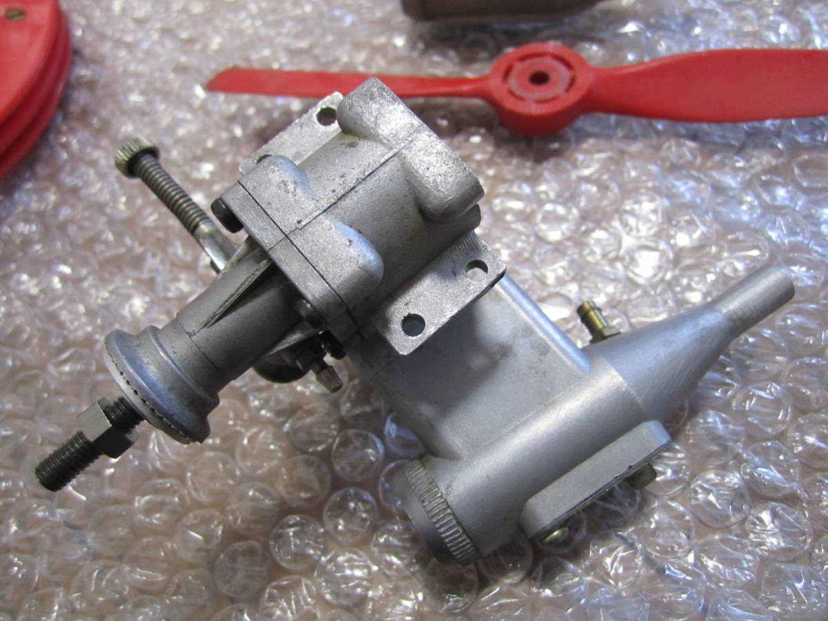 FUJI 模型 飛行機 Uコン エンジン 2基 他 画像の物全て 099 S-Ⅱ 20134