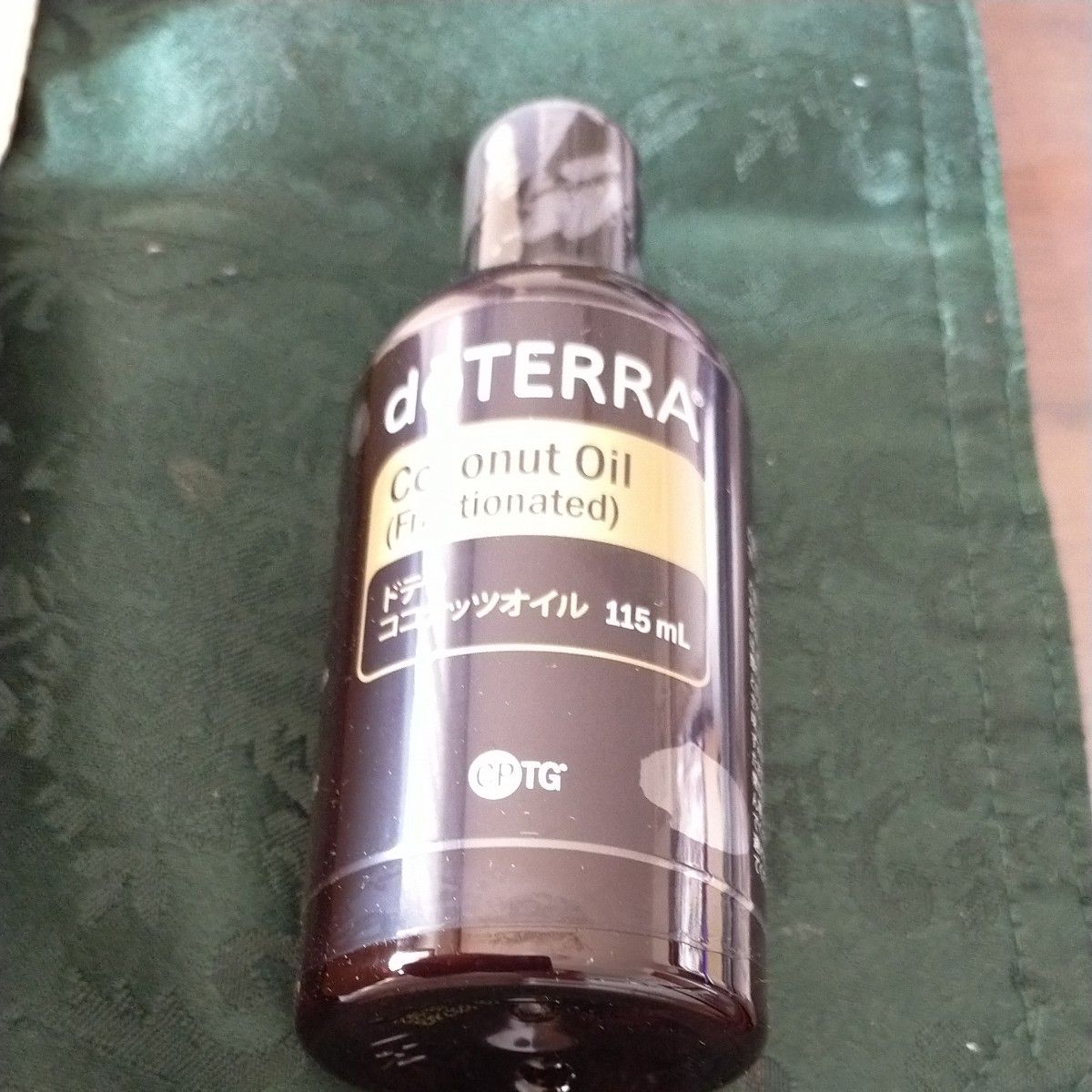 ドテラ ココナッツオイル 七本セット｜Yahoo!フリマ（旧PayPayフリマ）