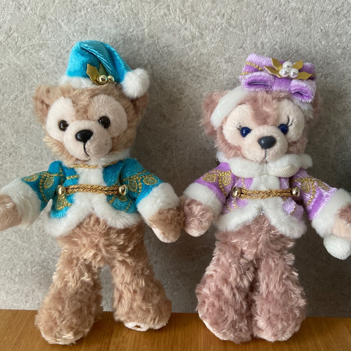 ダッフィー シェリーメイ ジェラトーニ ステラルー ぬいぐるみバッジ